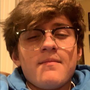 Meet your Posher, Daniel